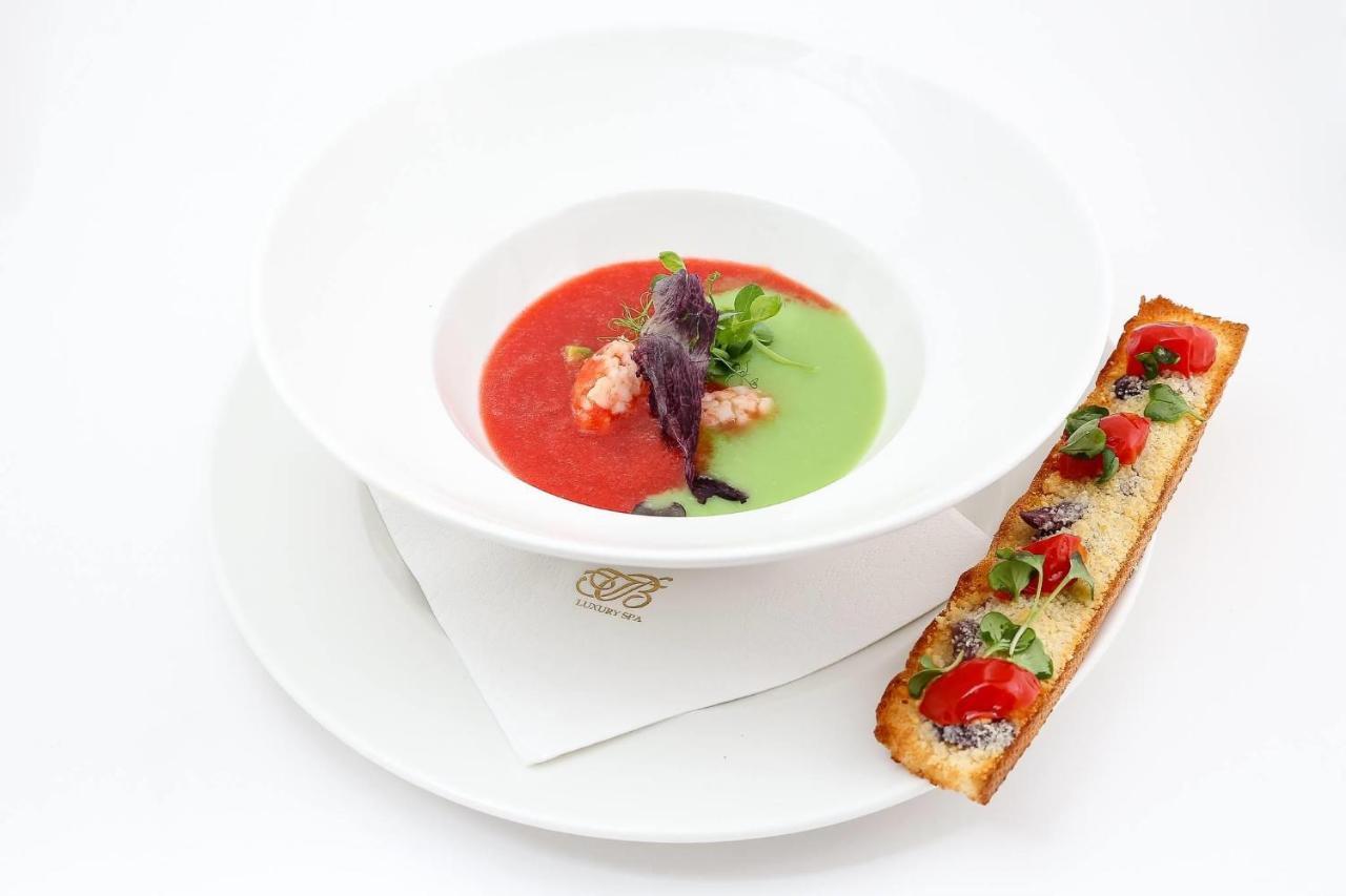 Jūrkalne Tb Palace Hotel & Spa מראה חיצוני תמונה